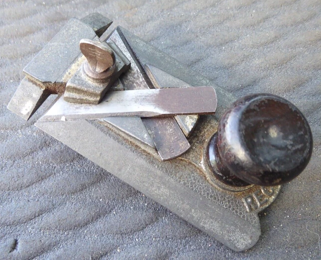 Record 2506 Side Rebate Plane - With Record Irons - Clean Up Required
