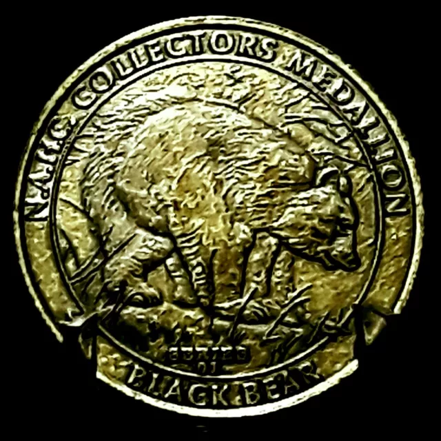 NORTH AMERICAN HUNTING Club BLACK BEAR Series 01 Collectors