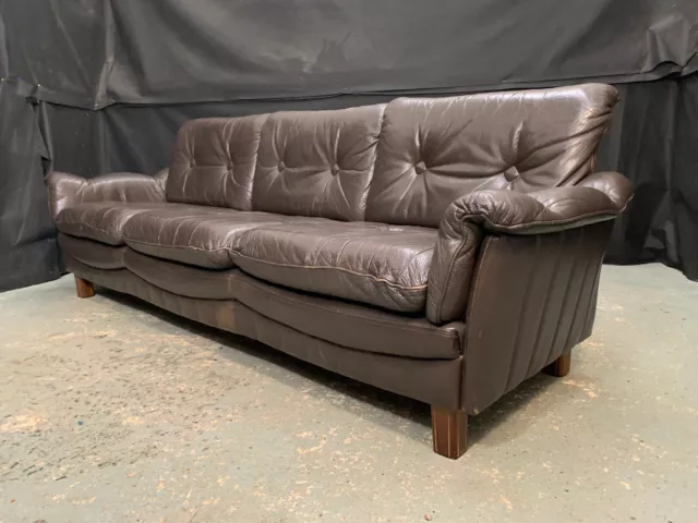 EB2171 Danish Dark Brown Leather 3 Seater Sofa Vintage Mid-Century Modern Couch.