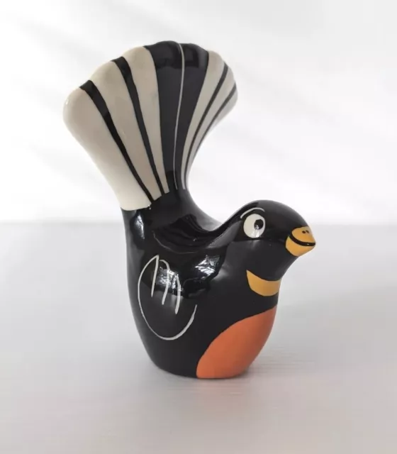 Kevin Kilsby Designer Ceramics Black & White Fantail Bird Figurine Handmade NZ
