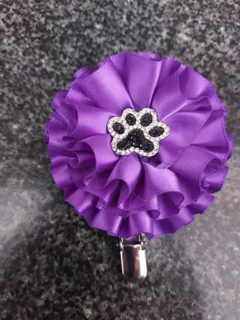 show ring number clip card holder purple with black paw