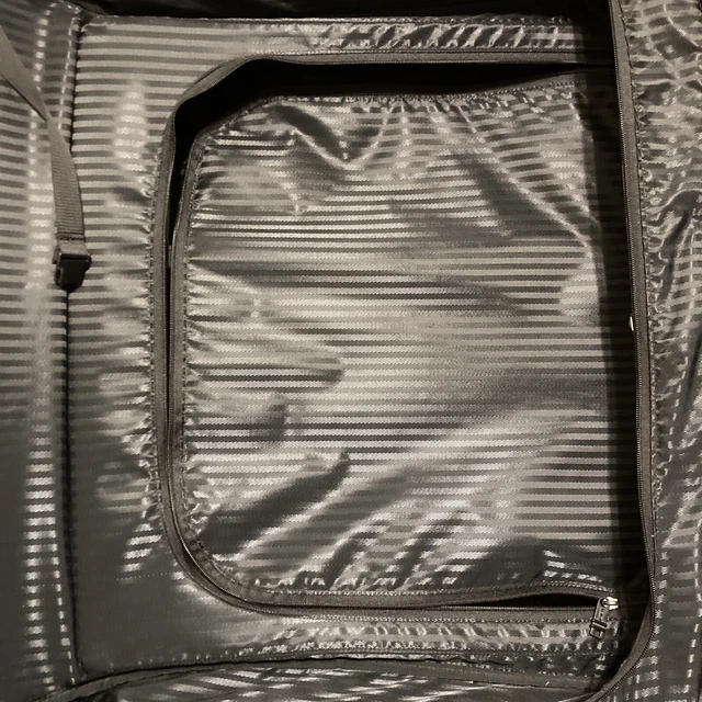Tumi Black Alpha Wheeled Garment Bag 2233D3 Extended Trip Rolling Wardrobe 12