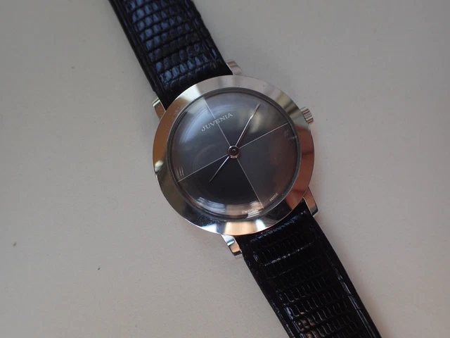Juvenia Pearl Grey Ladies 6980/Z Calatrava Vintage watch Near NOS 1970's