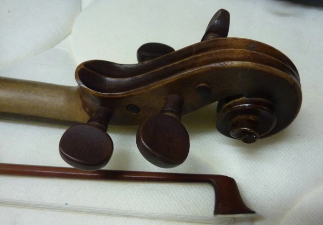 Superbe ancien violon Jacobus Stainer IN Absam Prope Oenipontum 1659 3
