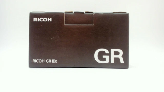 Ricoh GR IIIx, Black, Digital Compact Camera with 24MP APS-C FOR PARTS ONLY 2
