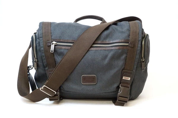 TUMI Alpha Bravo Bening Deluxe Messenger Bag 22370ATH Briefcase Business