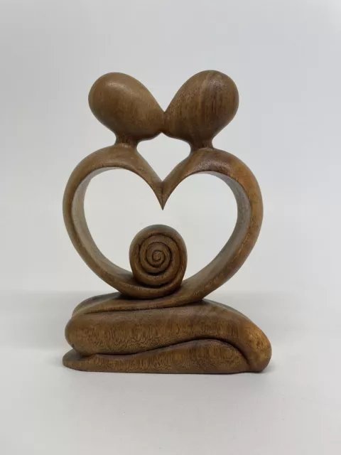 NOVICA INDONESIA WOOD SCULPTURE HAND CARVED COUPLE W/HEART Everlasting  Kiss