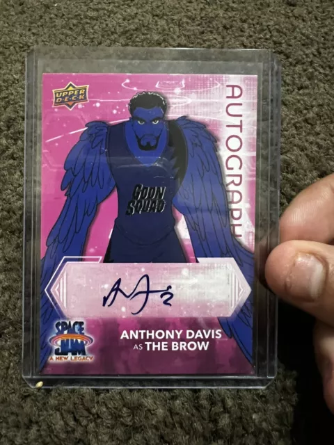 2021 Space Jam A New Legacy Pink Signatures Anthony Davis The Brow as Auto
