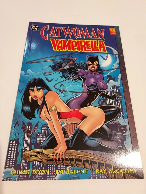 Catwoman Vampirella : The Furies, February 1997, Near Mint Minus