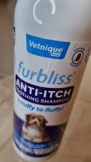 Furbliss Soothing Anti-Itch Dog Shampoo for Itchy Skin with Calming...