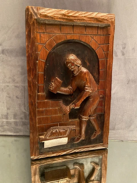 Panneau de bois sculpté bas relief au tailleur de pierre (série de 5 possible) 4