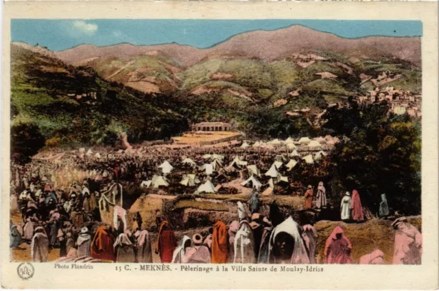 CPA AK MAROC MEKNES - Pelerinage a la ville (114787)