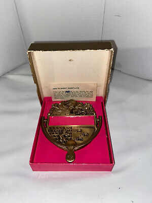 Vintage Victorian Brass/Bronze Knight Lions Coat of Arms Door Knocker (W/Box)