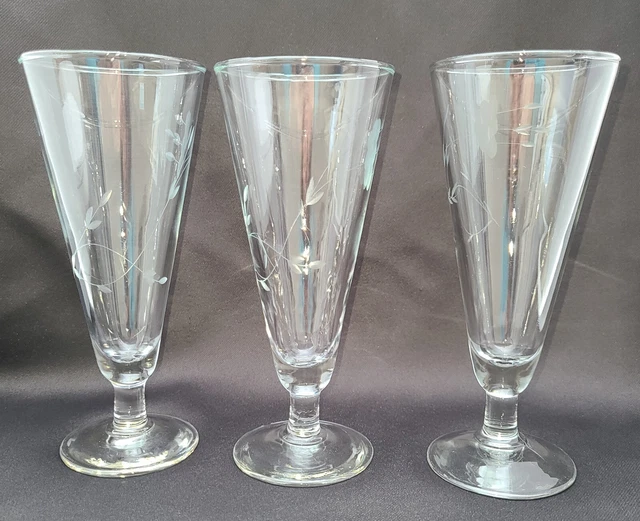 Set 4 Cut Luminarc Crystal Wine Glasses 8 Oz. 6 3/4” Diamonds 2” Hexagon  Stem