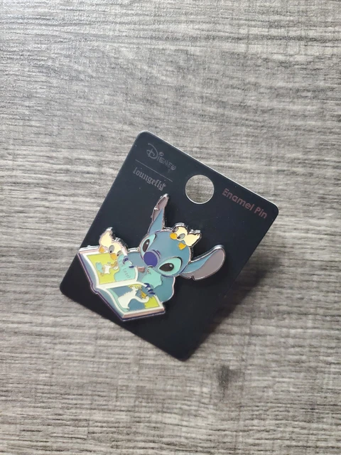 NEW ON CARD Disney Lilo Stitch Stitch Duck Book Metal Enamel Pin new-on-card-disney-lilo-stitch-stitch-duck-book-metal-enamel-pin