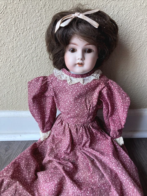 Pretty 24” antique German bisque head Heinrich Handwerck character girl doll TLC