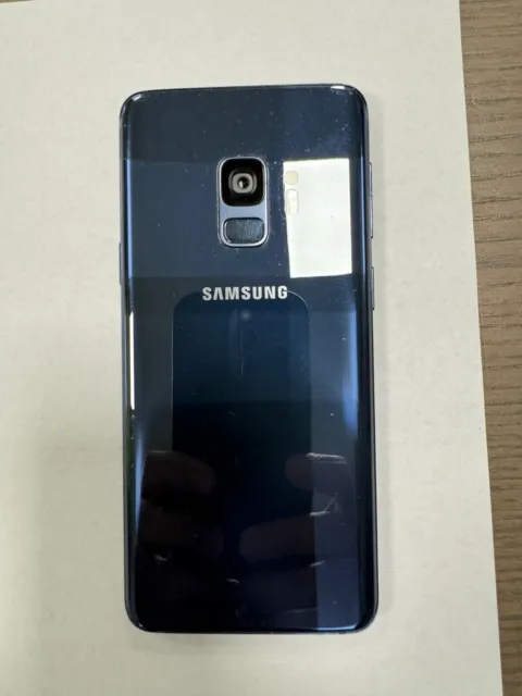 Samsung Galaxy S9 SM-G960 - 64 Go - Gris Titane (Double SIM)