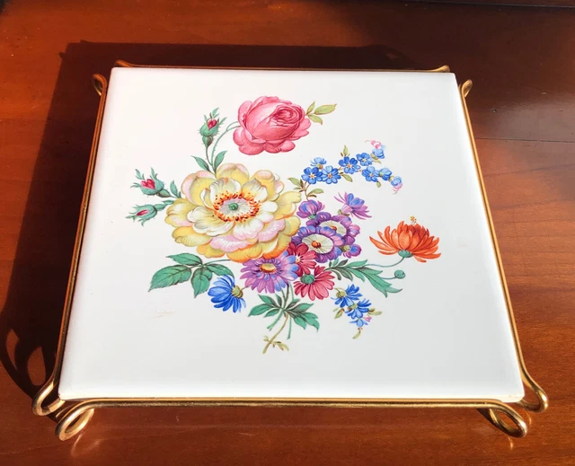 Dessous de plat Faïence de Gien, Année 1970, cerclage metal doré Geiger Mulhouse