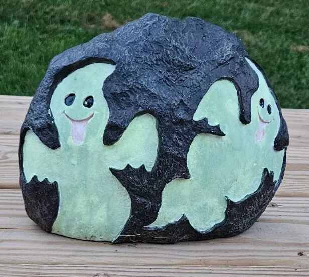 Vintage Spooky Hollow Halloween Ghostly Landscape Stone Imitation Stone