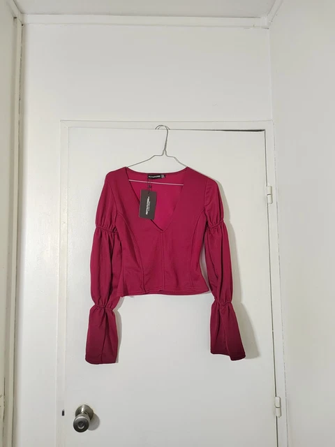 Top col v pretty little thing Taille M neuf avec étiquette 3