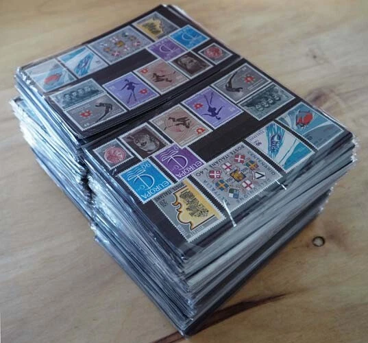 1966 Italien; 150 komplette Jahrgänge ohne MiNr. 1203/04, **/MNH, ME 900,-