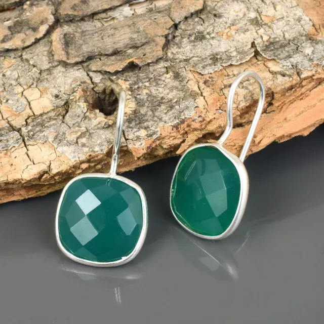 Gorgeous Jewelry Green Onyx Gems 925 Sterling Silver Dangle Earring For Women