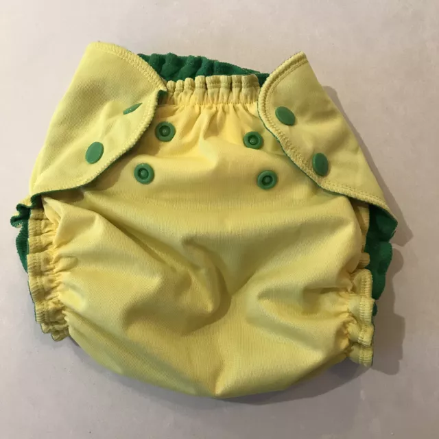 AppleCheeks Cloth Diaper Cover Get Real GR Size 2 Excellent Condition Canada HTF