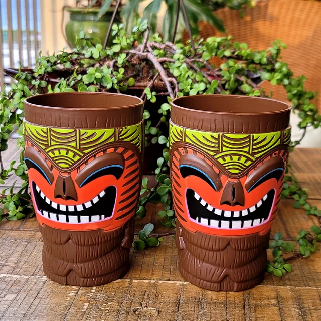 Vintage Pair Tiki Mug Plastic Colorful Luau Hawaii Decor Tiki Barware 6.5x4"