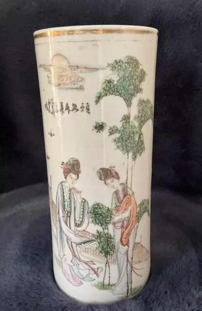 Großer chinesicher Pinseltopf, Porzellan Vase  handbemalt Signiert China, 28 cm