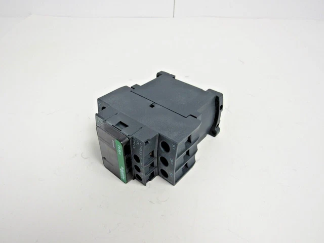 Schneider LC1D25BL IEC Contactor TeSys Deca 25A 3 Phase     55-3