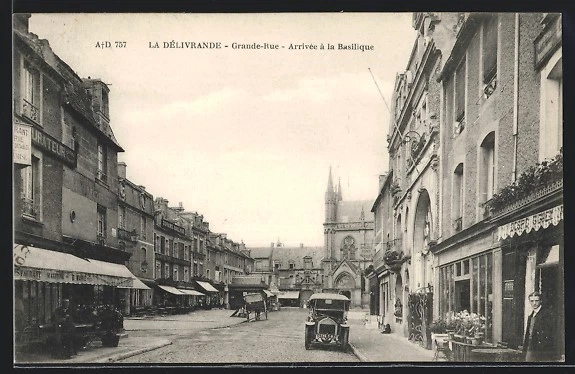 CPA BINIC VUE GÉNÉRALE DU PORT
