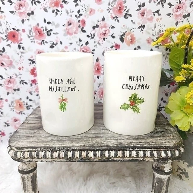 Lote de Velas Rae Dunn Feliz Navidad y Bajo el Muérdago Holly Berry Magic