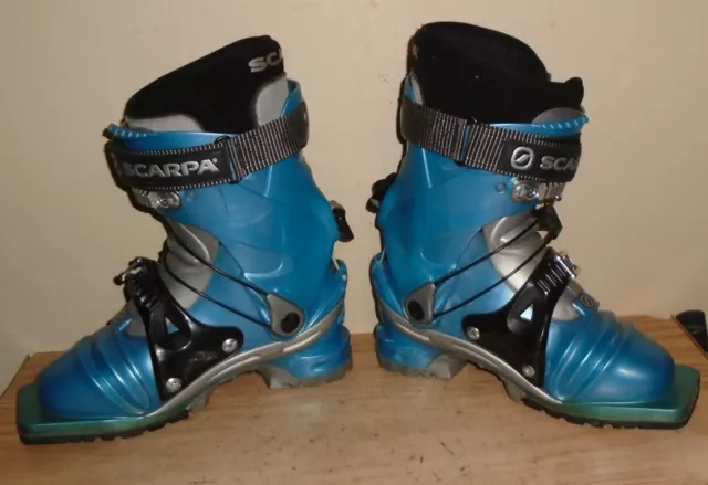 Scarpa T2X Women's  3 Pin / 75mm Telemark Ski Boots Blue/Silver DX 3-4-5 3