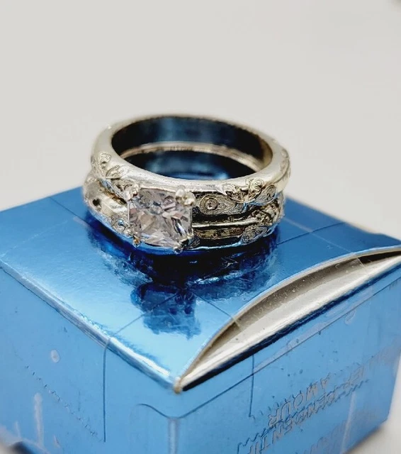 Avon Ring PARADISE BLISS Wedding Set Size 8 Silver tone #12