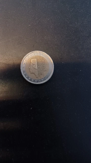 pièce 2 euros rare beatrix 1999