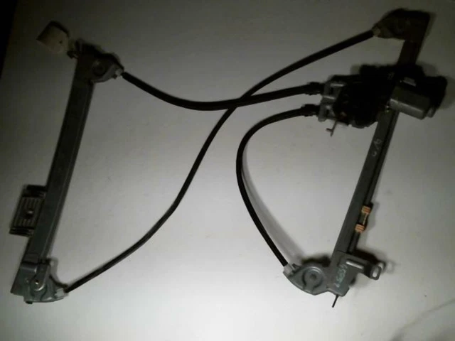 Leve vitre electrique avant droit 9222X5 CITROEN C3 PLURIEL PHASE /R:14332868