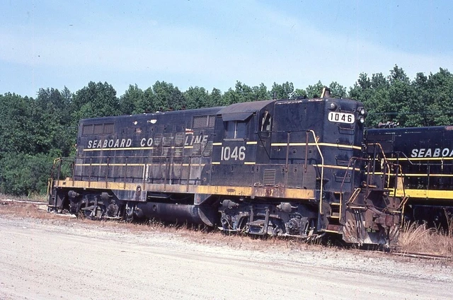 ORIGINAL 1981 KODACHROME RAILROAD SLIDE SCL SEABOARD COAST LINE 1046 ex SAL