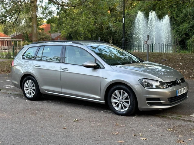2015 Volkswagen Golf 1.6 TDI BlueMotion Euro 6 (s/s) 5dr ESTATE Diesel Manual