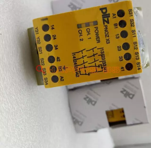 Relè di sicurezza One FUNG PNOZ X3 774319 24VDC 240VAC 3n/O 1n/C 1so nuovo