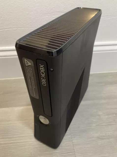 Microsoft XBOX 360 Slim S unlocked mod RGH 3 XELL JTAG FREEBOOT HDD 500GB  Aurora