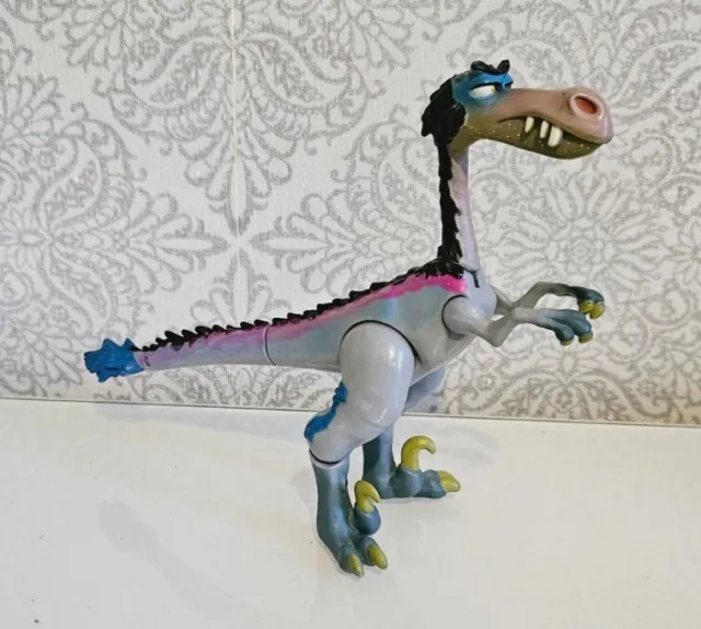 Bubbha The Velociraptor Poseable Action Figure. The Good Dinosaur. Disney Pixar.
