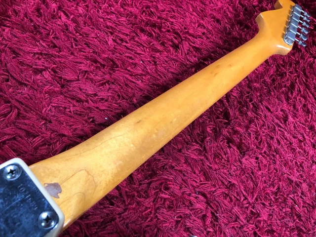 Tokai SPRINGY SOUND guitare électrique Stratocaster crème Japon vintage étui souple 12