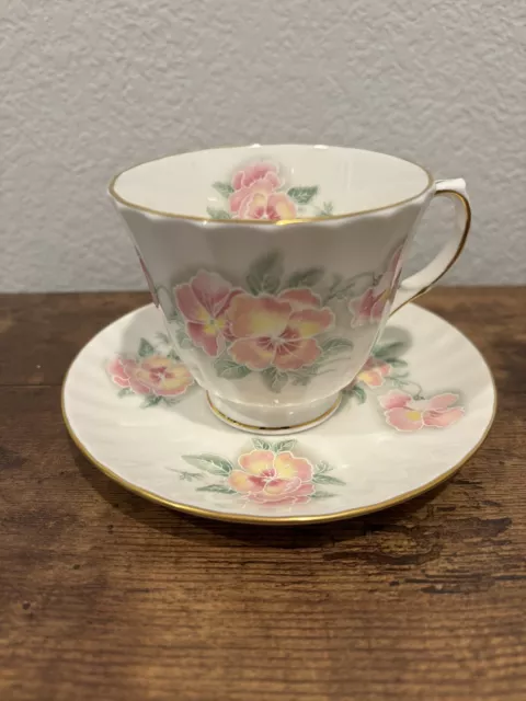 Pink Duchess Fine Bone China Tea Cup Made in England 397 Gold Trim saucer