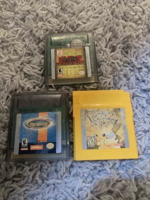 Jogo Pokemon Yellow - GBC - Sebo dos Games - 10 anos!