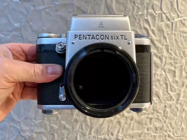 Hermosa cámara Pentacon SIX TL 6x6 CUERPO - carcasa - Classic-Camera-STORE