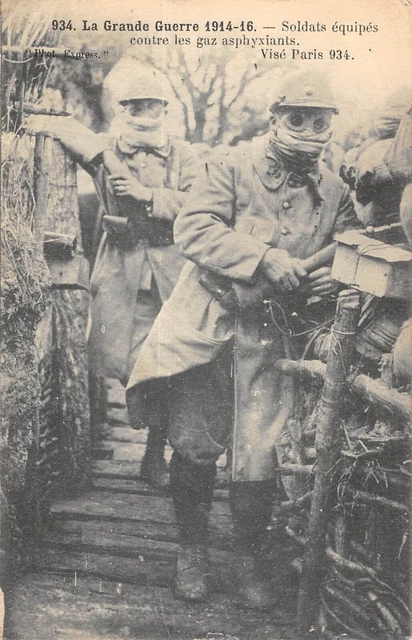 Cpa War 1914 1916 Soldiers Asphyxiating Gas Packages