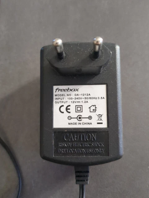 ALIMENTATION FREEBOX FREE CPL / F-PL01A 4-RR / 12V 3A ,neuf - Accessoires informatique