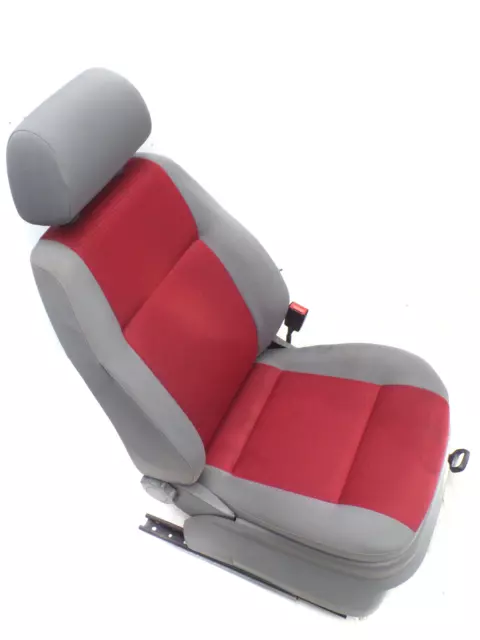 VW T-ROC Sitz vorne rechts Beifahrersitz Teilleder Style Rote Naht  Neuwertig