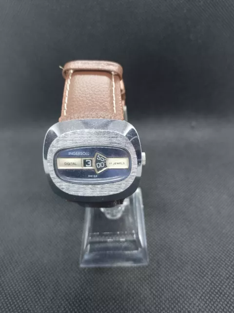 1970s 17 jewel Ingersoll Jump Hour Wristwatch
