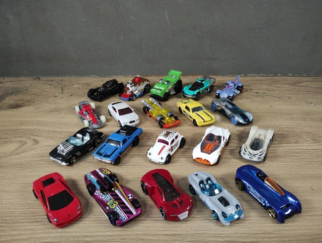 Coches, camiones y furgonetas, Automodelismo y aeromodelismo